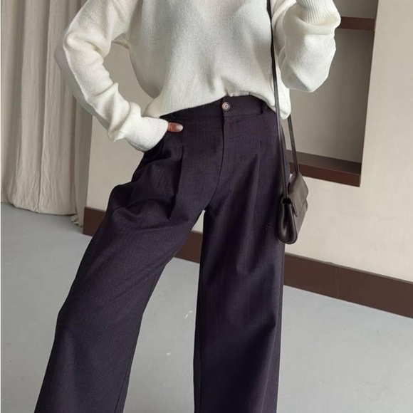 Wide-Leg Pants with Velvet Blend Fabric - Picture 4 of 11